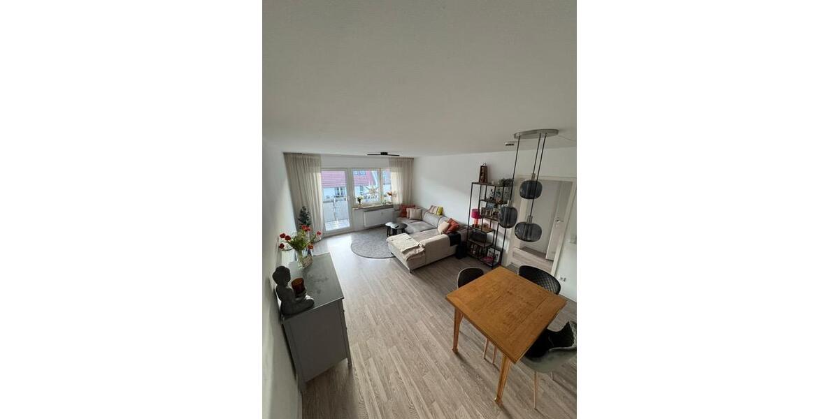 Etagenwohnung Weinstadt - 3 Zimmer, 73 m&sup2;, 935&euro; | Angebot:25979000