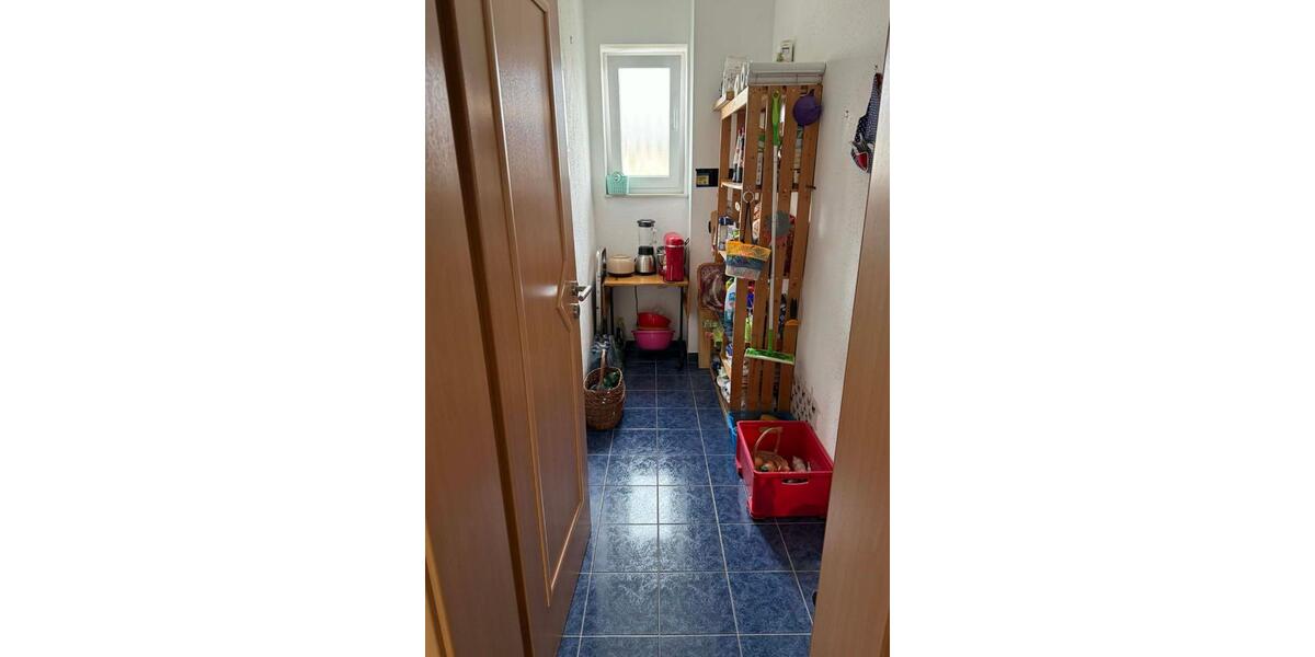 Erdgeschoßwohnung Hengersberg - 3 Zimmer, 90 m&sup2;, 680&euro; | Angebot:25460257