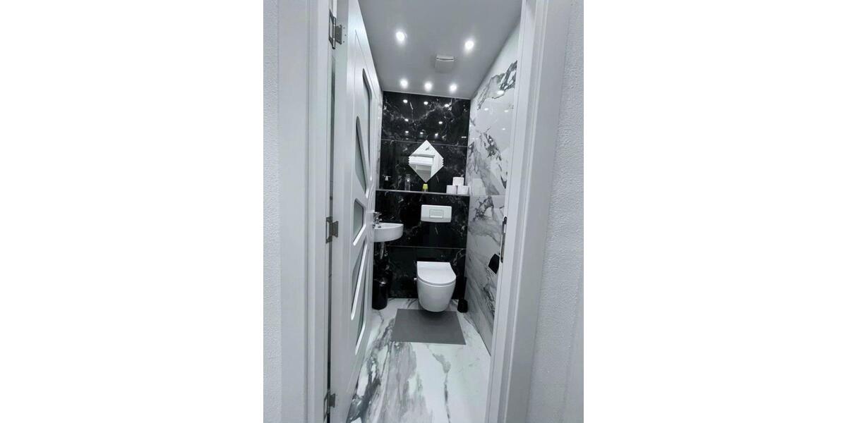 Etagenwohnung Pfullendorf - 7 Zimmer, 165 m&sup2;, 440&euro; | Angebot:25926120