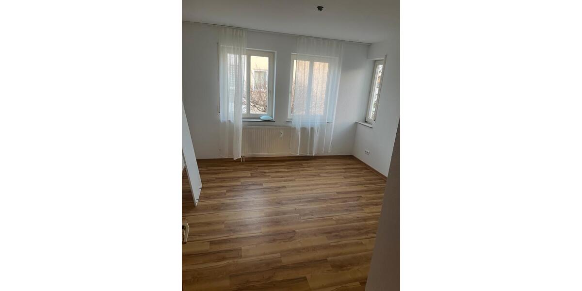 Etagenwohnung Überlingen - 4 Zimmer, 78 m&sup2;, 1.400&euro; | Angebot:24690441