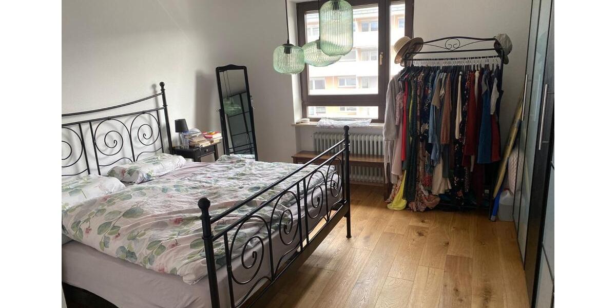 Einfamilienhaus Burghausen - 5 Zimmer, 138 m&sup2;, 1.500&euro; | Angebot:26546163