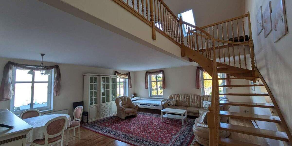 Etagenwohnung Malchow - 3 Zimmer, 200 m&sup2;, 1.250&euro; | Angebot:24918522