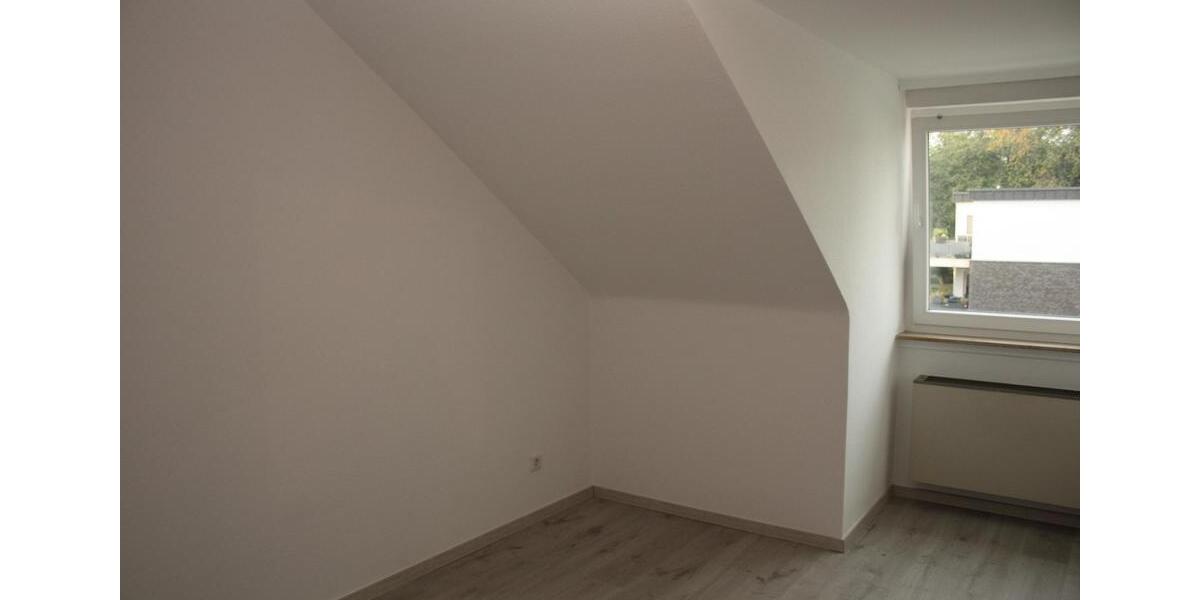 Dachgeschoßwohnung Recklinghausen Berghausen - 3 Zimmer, 60 m&sup2;, 515&euro; | Angebot:26603907