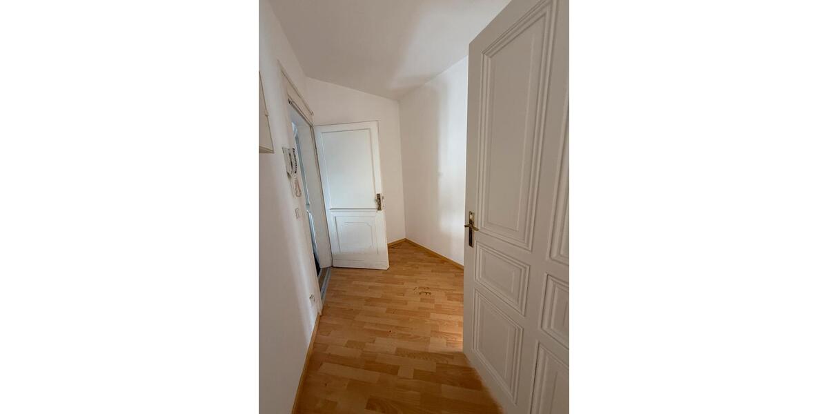 Etagenwohnung Eisenach - 4 Zimmer, 103 m&sup2;, 1.115&euro; | Angebot:26634651