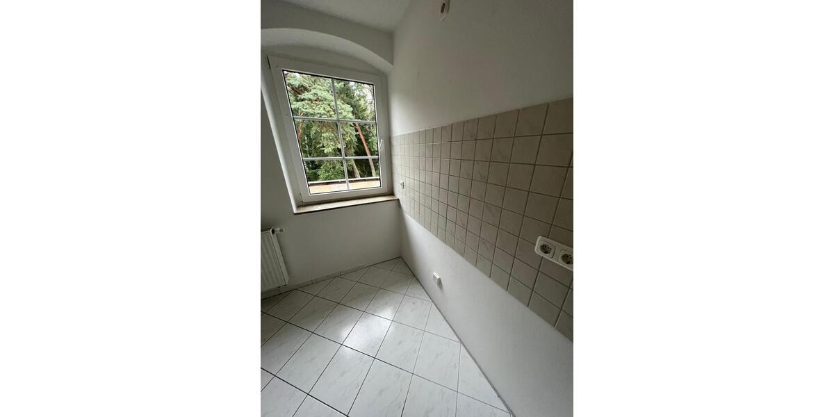 Etagenwohnung Bernsdorf - 3 Zimmer, 59 m&sup2;, 300&euro; | Angebot:24598516