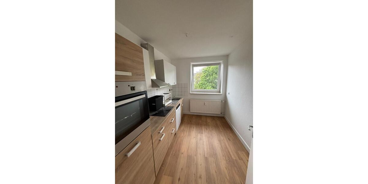 Etagenwohnung Neumünster - 3 Zimmer, 74 m&sup2;, 700&euro; | Angebot:26655362