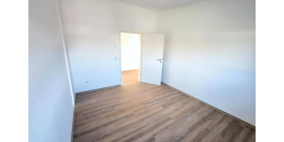 Etagenwohnung Bad Königshofen im Grabfeld - 3 Zimmer, 76 m&sup2;, 750&euro; | Angebot:26278717