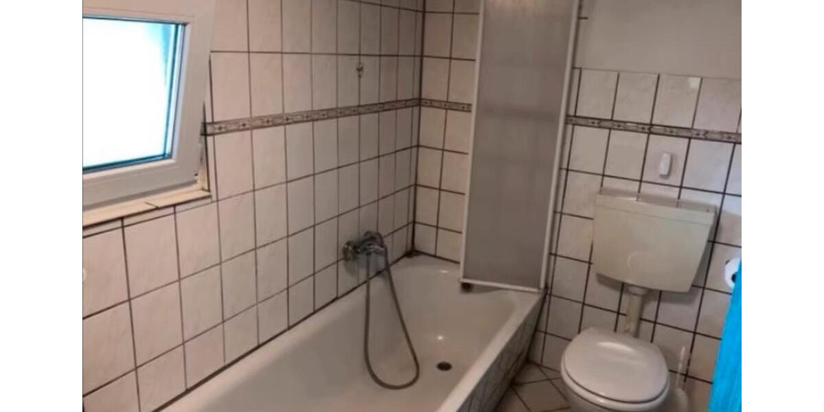 Erdgeschoßwohnung Brunsbüttel - 3 Zimmer, 100 m&sup2;, 830&euro; | Angebot:25919246