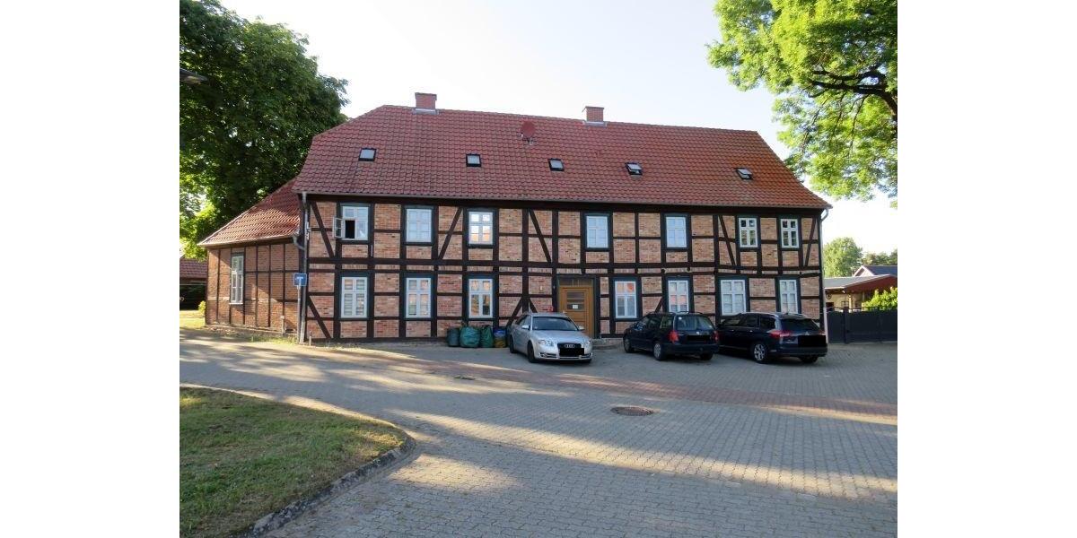 Etagenwohnung Klötze - 2 Zimmer, 42 m&sup2;, 305&euro; | Angebot:24847542