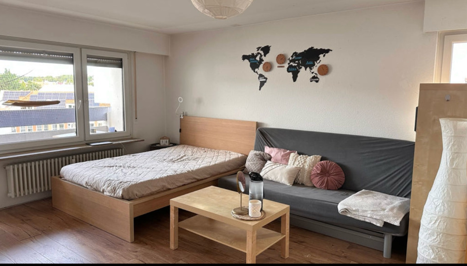 WG Zimmer 650€ Warmmiete, voll möbliert mit Schwimmbad und Sauna zimmer