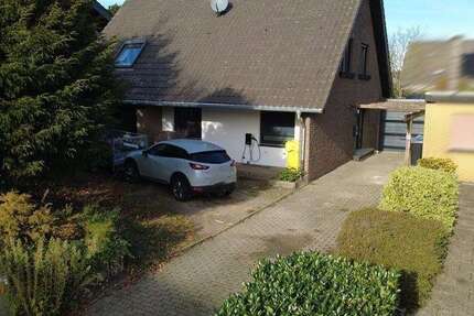 Haus Brüggen - 7 Zimmer, 167 m&sup2;, 2.450&euro; | Angebot:25549555