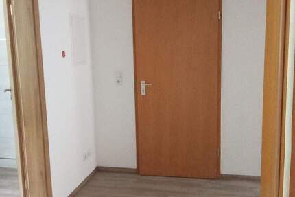 Wohnung Eisenberg - 2 Zimmer, 53 m&sup2;, 360&euro; | Angebot:24872260