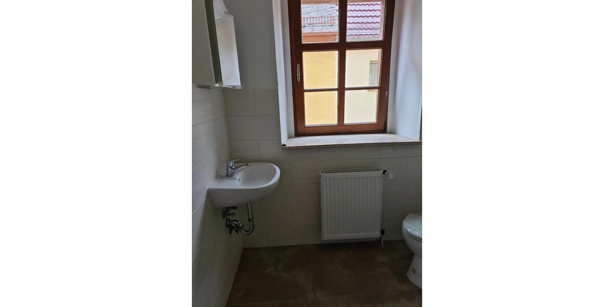 Erdgeschoßwohnung Frohburg - 2 Zimmer, 45 m&sup2;, 280&euro; | Angebot:26424646