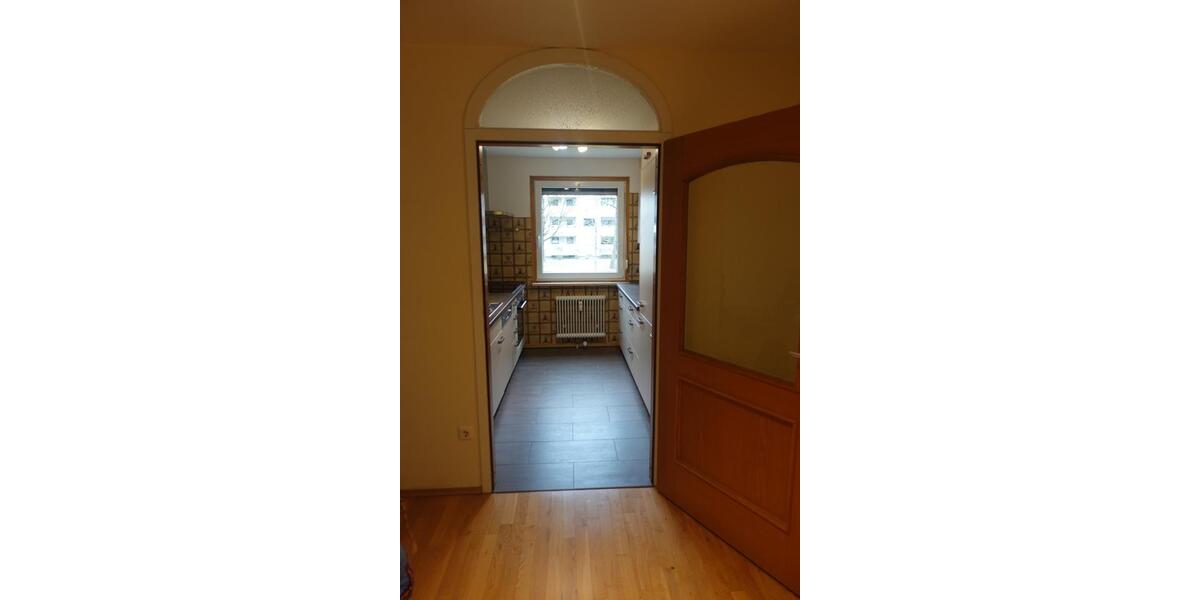 Hochparterre Fürstenfeldbruck - 3 Zimmer, 87 m&sup2;, 1.680&euro; | Angebot:25151889