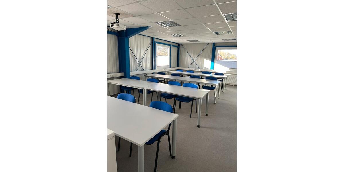 Gewerbeobjekt Emden Rysumer Landstraße - 1.300&euro; | Angebot:24371625