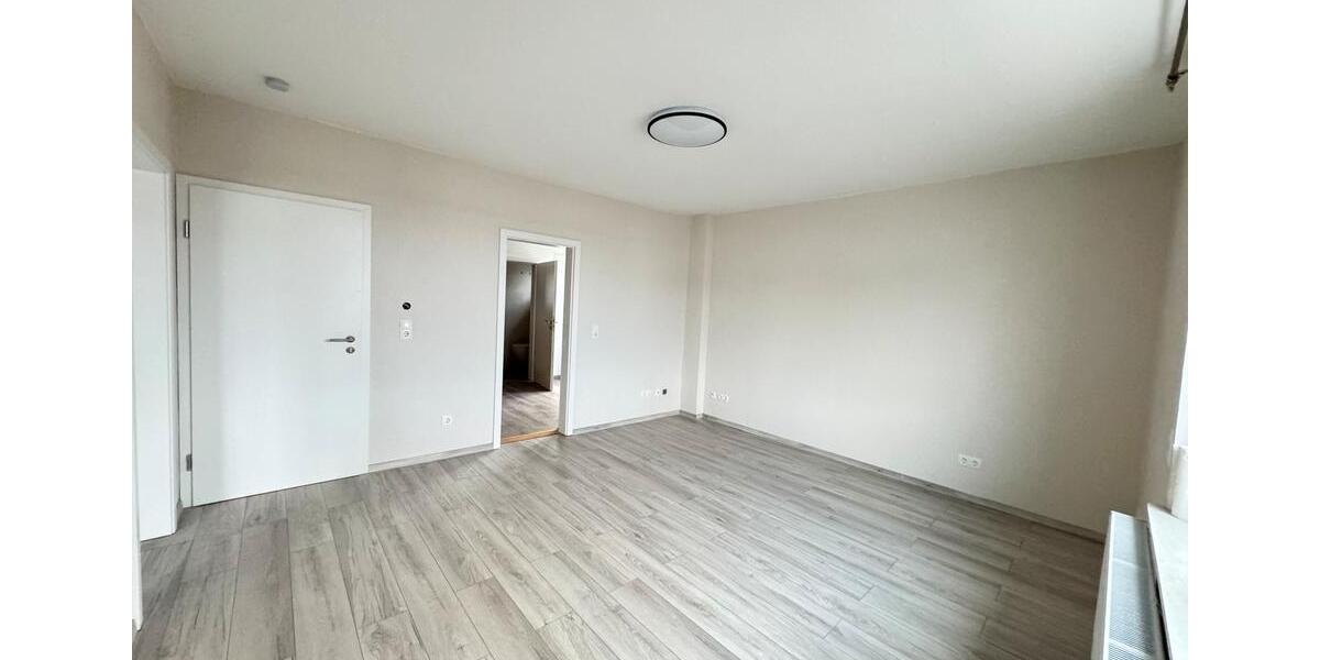 Etagenwohnung Windeck - 2 Zimmer, 55 m&sup2;, 650&euro; | Angebot:26568382