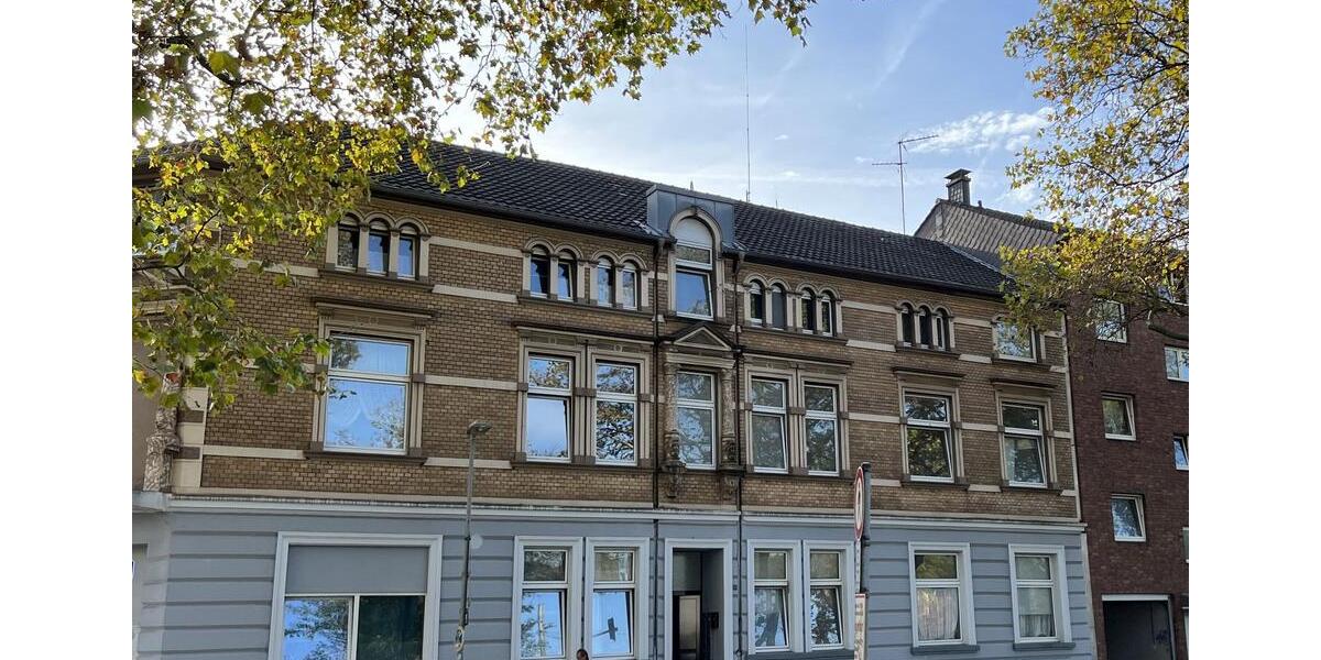 Charmante Erdgeschosswohnung in Oberhausen mit großzügigem Raumangebot 4 zimmer