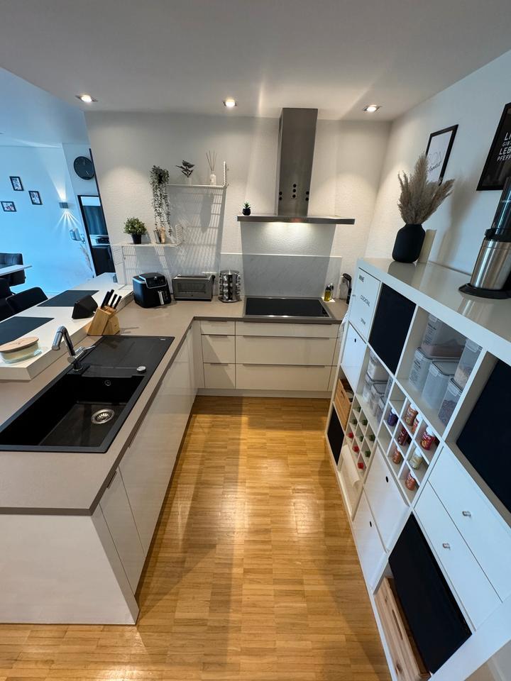 Moderne 2-ZKB-Wohnung mit Garten & TG Stellplatz in Homburg