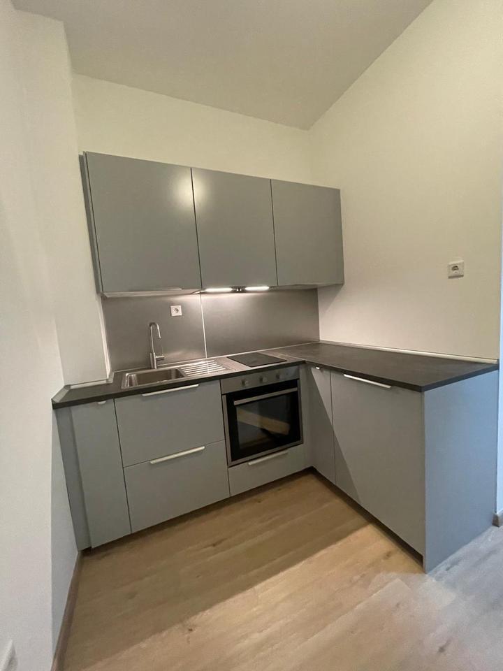 Exklusive 1-Raum-Wohnung mit gehobener Innenausstattung D-Heerdt
