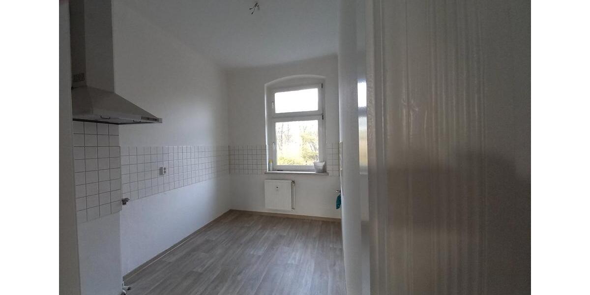Etagenwohnung Forst (Lausitz) - 3 Zimmer, 76 m&sup2;, 475&euro; | Angebot:24842173