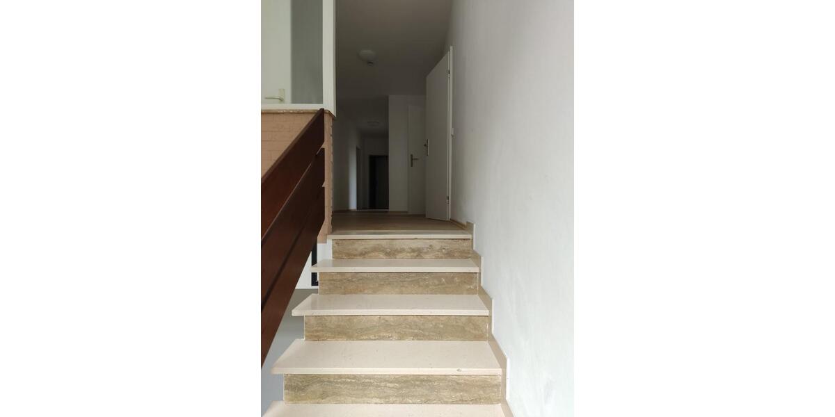 Etagenwohnung Oberzent - 4 Zimmer, 95 m&sup2;, 780&euro; | Angebot:25613896