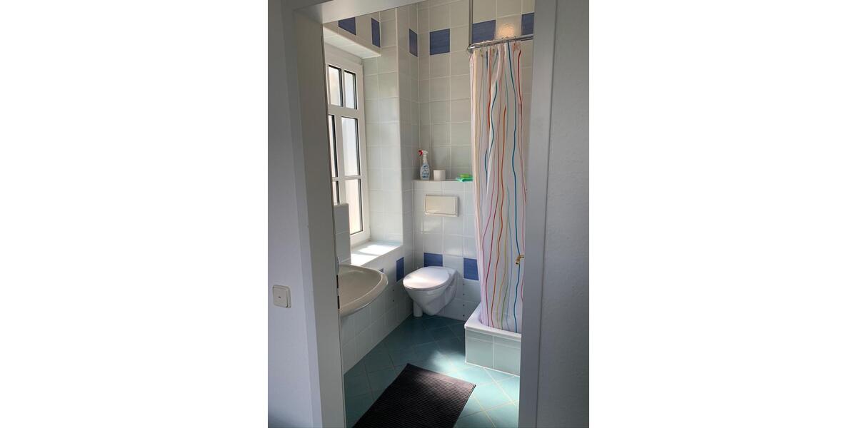 Wohnen auf Zeit Bad Eilsen - 3 Zimmer, 100 m&sup2;, 500&euro; | Angebot:24576347