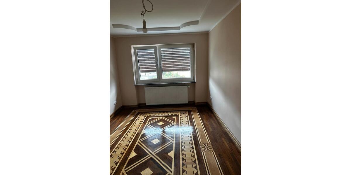 Etagenwohnung Fürth Bislohe - 3 Zimmer, 108 m&sup2;, 1.450&euro; | Angebot:24869414