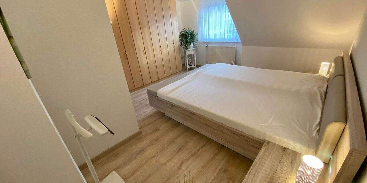 sehr gepflegte 4-Zimmer-Doppelhaushälfte in bester Sackgassenlage 4 zimmer