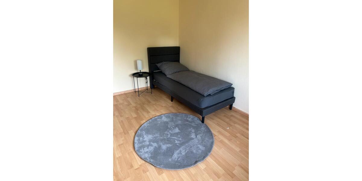 Wohnen auf Zeit Schlangen - 4 Zimmer, 80 m&sup2;, 18&euro; | Angebot:26074072