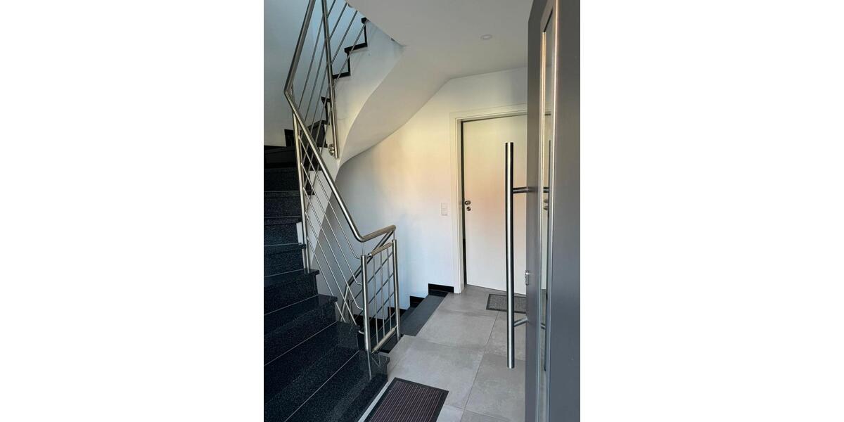 Erdgeschoßwohnung Oedheim - 2.5 Zimmer, 85 m&sup2;, 900&euro; | Angebot:26620994