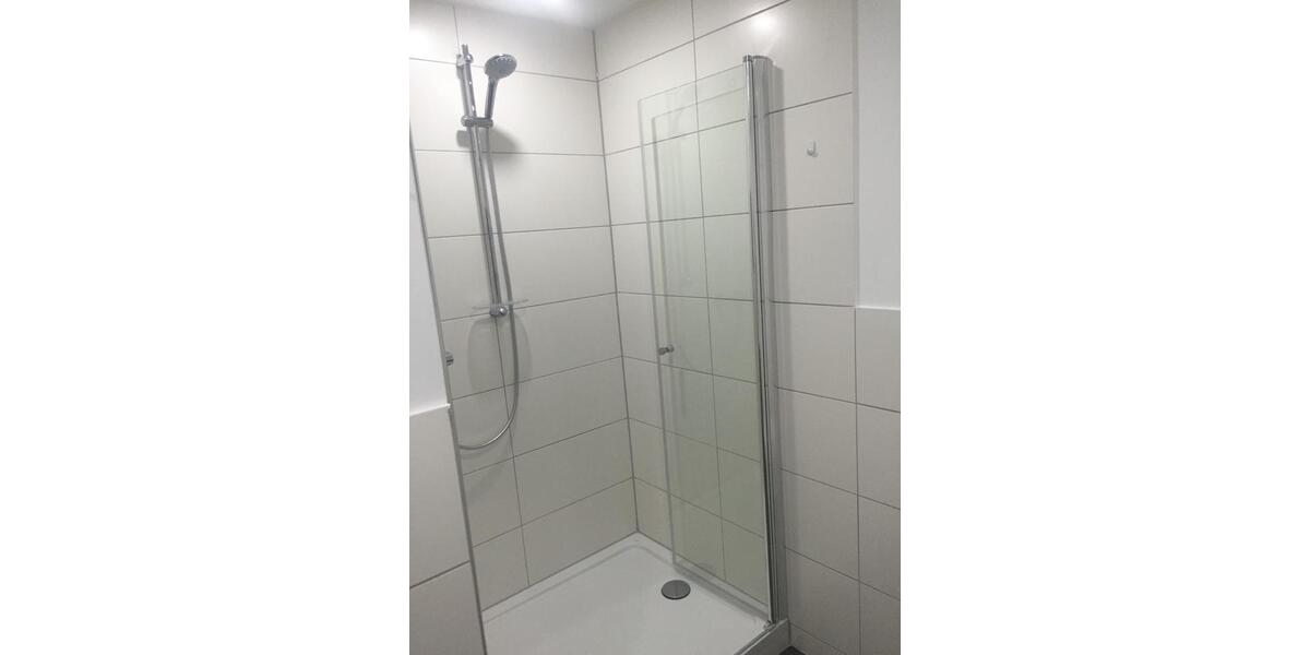 Wohnen auf Zeit Nürtingen - 11.5 Zimmer, 75 m&sup2;, 400&euro; | Angebot:26172276