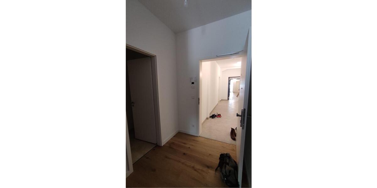 Dachgeschoßwohnung Zossen - 3 Zimmer, 96 m&sup2;, 1.460&euro; | Angebot:26322784