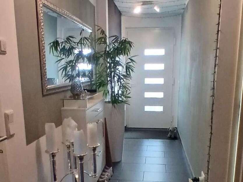 Wohnung zum Mieten in Dinslaken 1.220 € 120.25 m² 3 zimmer