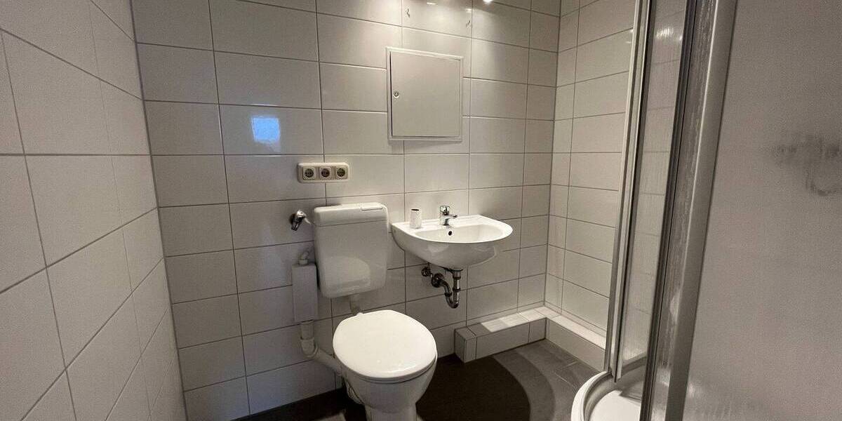 Etagenwohnung Zwickau Pölbitz - 3 Zimmer, 70 m&sup2;, 425&euro; | Angebot:26834770