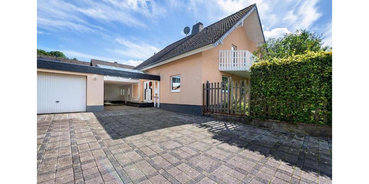 Einfamilienhaus Schleiden - 5.5 Zimmer, 175 m&sup2;, 1.560&euro; | Angebot:26126581