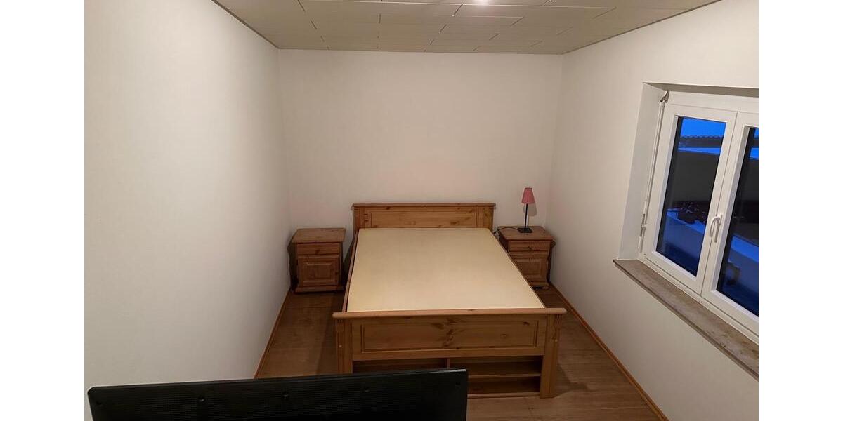 Etagenwohnung Schallstadt - 5 Zimmer, 185 m&sup2;, 2.450&euro; | Angebot:26615326