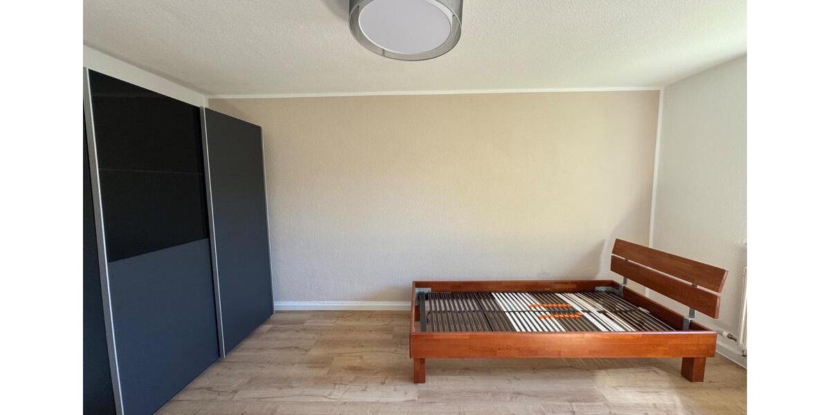 Wohnen auf Zeit Ludwigsburg Eglosheim - 1 Zimmer, 16 m&sup2;, 460&euro; | Angebot:26642113