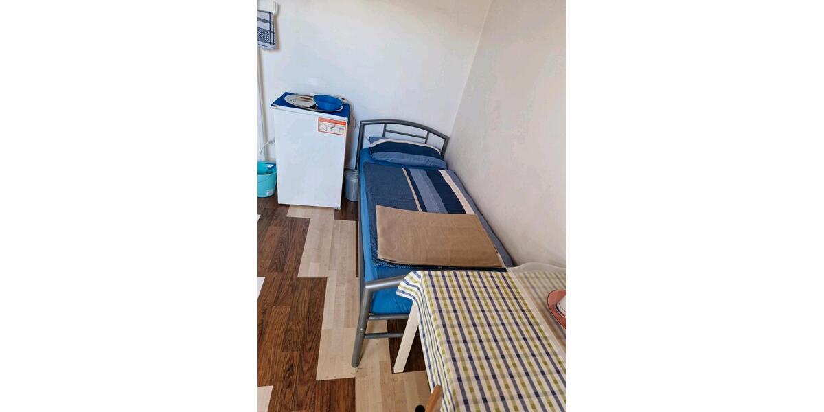 Etagenwohnung Saarlouis - 1 Zimmer, 16 m&sup2;, 430&euro; | Angebot:25886832