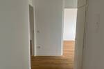*City-Wohnung im Grünen* renovierte 3 Zimmer mit Balkon, guter Schnitt, Tageslichtbad mit Wanne
