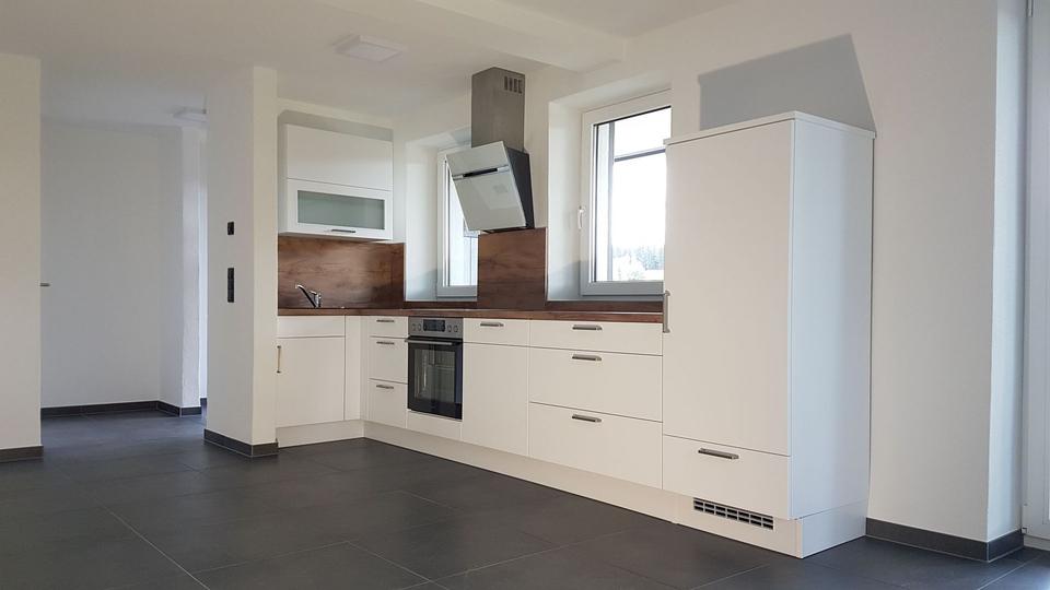 Etagenwohnung Kirchhundem - 1 Zimmer, 82 m&sup2;, 1.180&euro; | Angebot:23603241