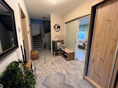 MODERNES WOHNEN IN NATURNÄHE - EIN FAMILIENTRAUM - Doppelhaushälfte Nordendorf | Angebot:27187030