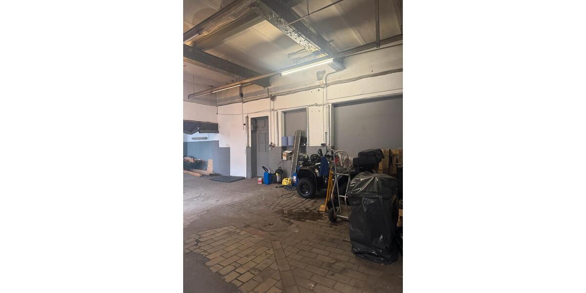 Lagerhalle Zentral gelegen zimmer