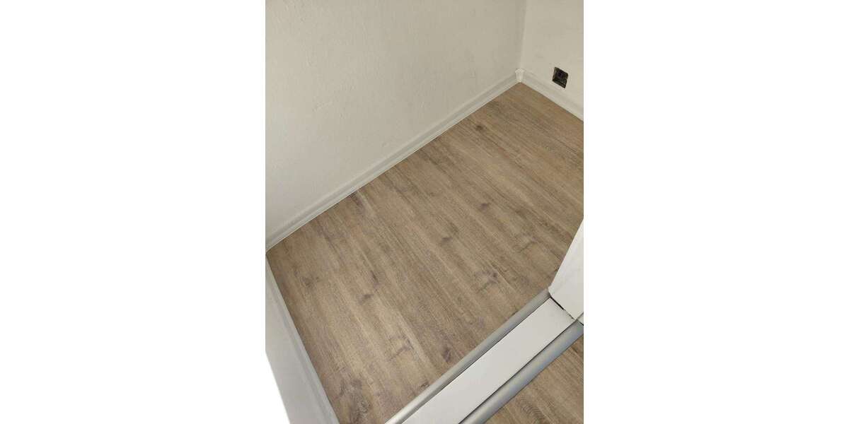 Frisch renovierte 3 Zimmer Wohnung mit Garage optional! - Appartement Galenbeck Sandhagen | Angebot:25468477