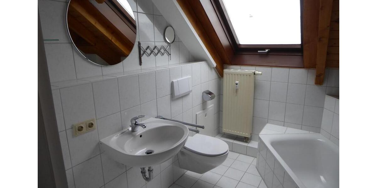 Maisonettenwohnung Spaichingen - 2.5 Zimmer, 72 m&sup2;, 870&euro; | Angebot:25022216