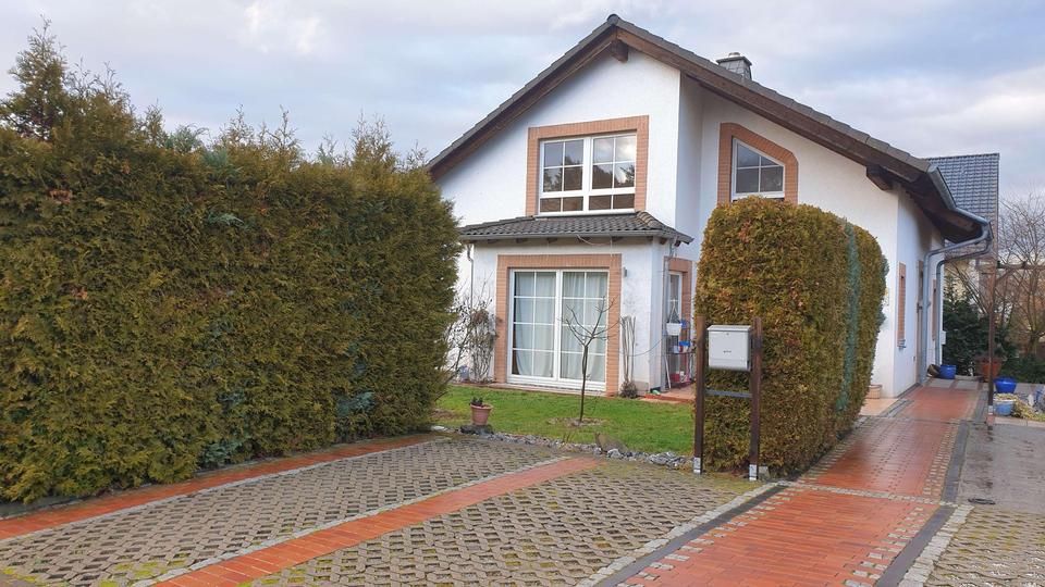 Dachgeschoßwohnung Langgöns - 3 Zimmer, 120 m&sup2;, 950&euro; | Angebot:26646129