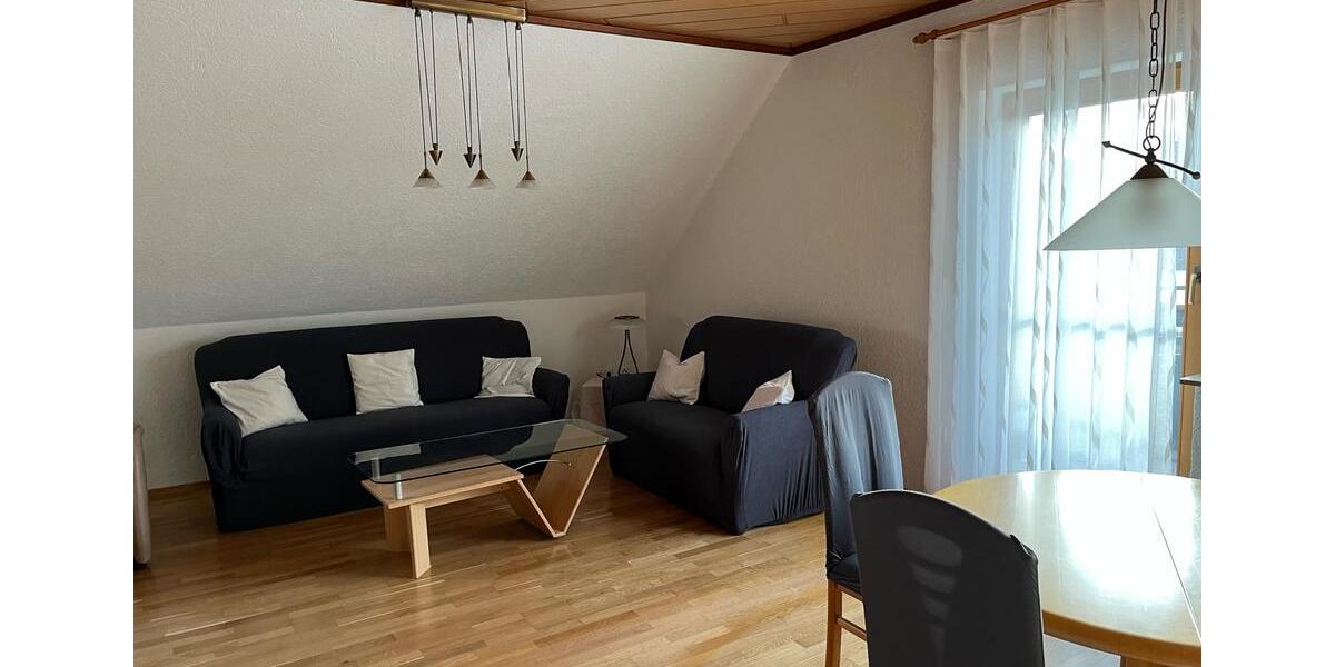 Dachgeschoßwohnung Crailsheim - 2 Zimmer, 65 m&sup2;, 750&euro; | Angebot:24983806