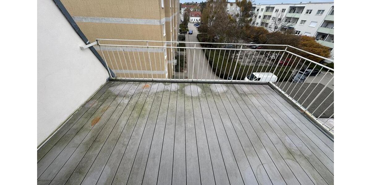 Dachgeschoßwohnung Wriezen - 3 Zimmer, 92 m&sup2;, 790&euro; | Angebot:26178332