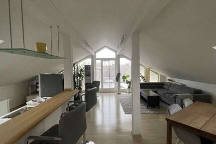 Wohnung Ainring - 2 Zimmer, 67 m&sup2;, 700&euro; | Angebot:27322713