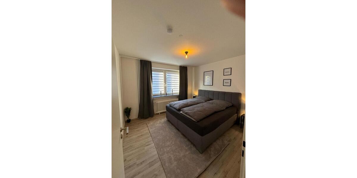 Wohnen auf Zeit Wilhelmshaven Heppens - 50 Zimmer, 300 m&sup2;, 20&euro; | Angebot:26553815