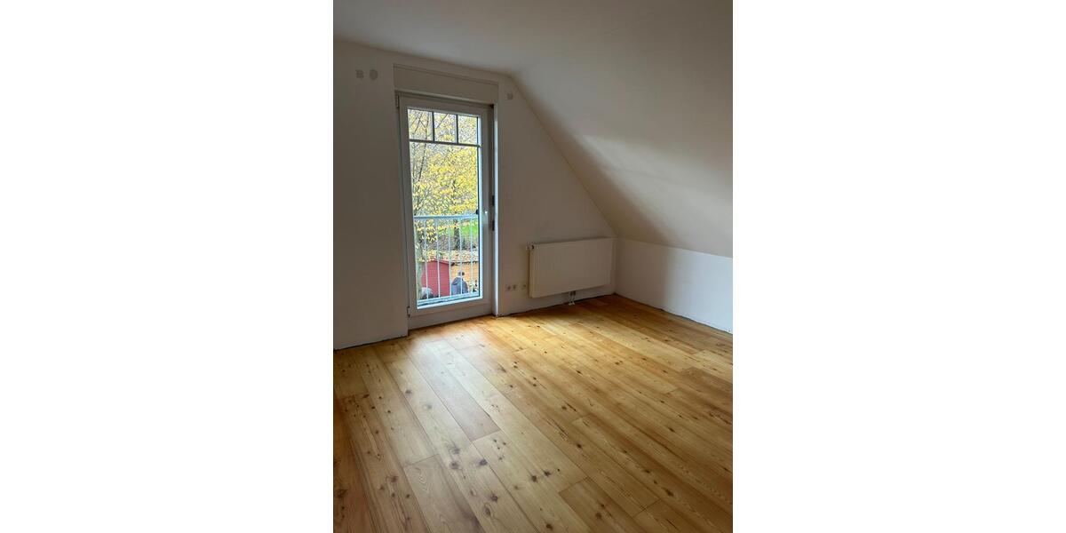 Großes und gepflegtes Einfamilienhaus in Kirchdorf zu vermieten 5 zimmer